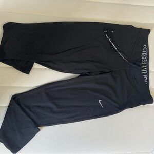Nike Running/Athletic Pants, Small